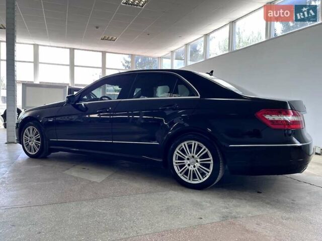 Мерседес Е-Класс 2012 в Тернополе на Automoto.ua Черный Мерседес Е-Класс, объемом двигателя 1.8 л и пробегом 280 тыс. км за 13990 $, фото 3 на Automoto.ua