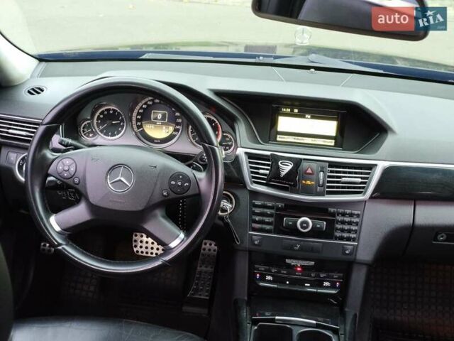 Черный Мерседес Е-Класс, объемом двигателя 2.99 л и пробегом 293 тыс. км за 13500 $, фото 33 на Automoto.ua