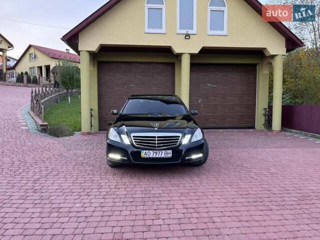 Черный Мерседес Е-Класс, объемом двигателя 2.14 л и пробегом 255 тыс. км за 14500 $, фото 15 на Automoto.ua