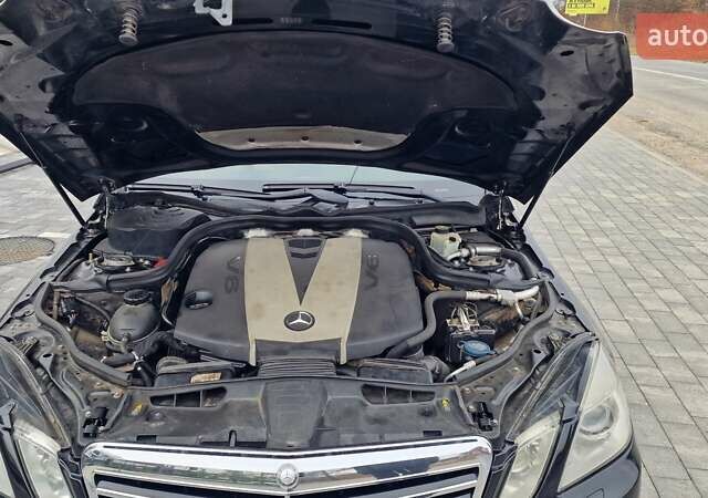 Чорний Мерседес Е-Клас, об'ємом двигуна 2.9 л та пробігом 313 тис. км за 14700 $, фото 18 на Automoto.ua