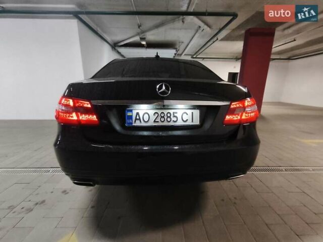 Чорний Мерседес Е-Клас, об'ємом двигуна 2.2 л та пробігом 377 тис. км за 11500 $, фото 6 на Automoto.ua