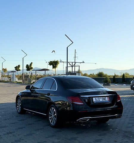 Чорний Мерседес Е-Клас, об'ємом двигуна 2.2 л та пробігом 249 тис. км за 19499 $, фото 8 на Automoto.ua