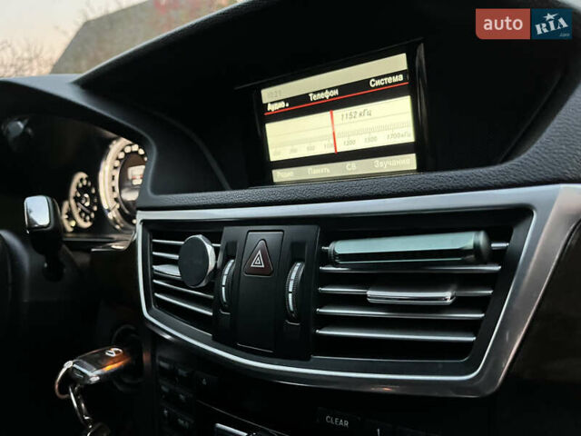 Черный Мерседес Е-Класс, объемом двигателя 2.14 л и пробегом 255 тыс. км за 14500 $, фото 35 на Automoto.ua