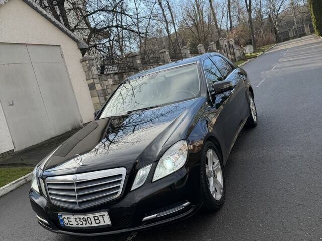 Черный Мерседес Е-Класс, объемом двигателя 2.1 л и пробегом 399 тыс. км за 8999 $, фото 2 на Automoto.ua