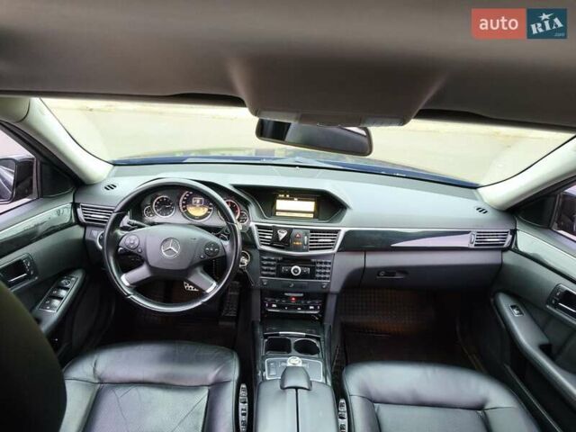 Черный Мерседес Е-Класс, объемом двигателя 2.99 л и пробегом 293 тыс. км за 13500 $, фото 37 на Automoto.ua