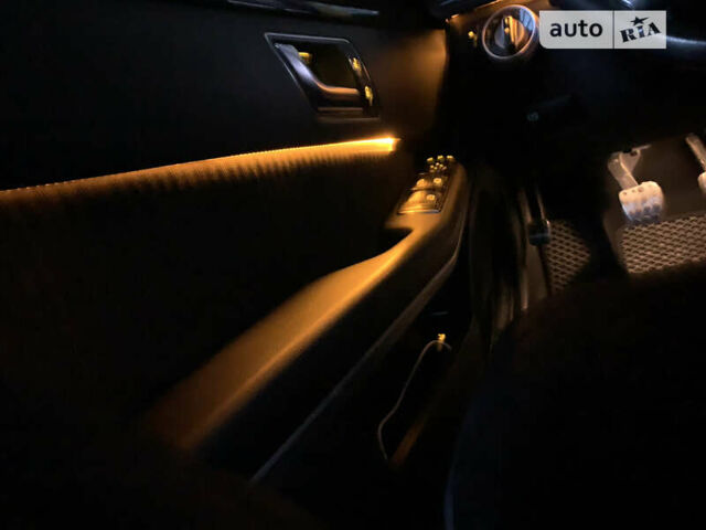 Черный Мерседес Е-Класс, объемом двигателя 2.2 л и пробегом 370 тыс. км за 12700 $, фото 27 на Automoto.ua