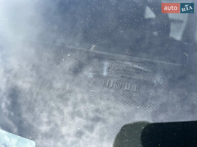 Черный Мерседес Е-Класс, объемом двигателя 2.14 л и пробегом 255 тыс. км за 14500 $, фото 52 на Automoto.ua