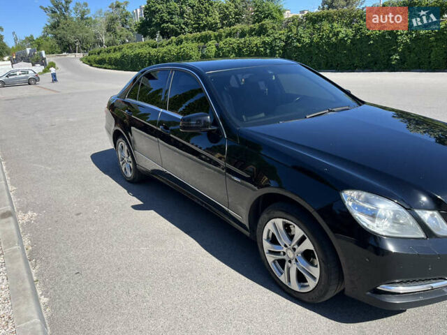 Чорний Мерседес Е-Клас, об'ємом двигуна 2.14 л та пробігом 334 тис. км за 13000 $, фото 2 на Automoto.ua