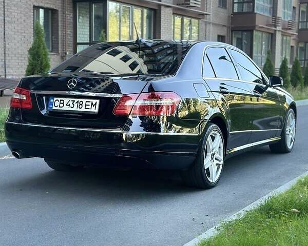 Чорний Мерседес Е-Клас, об'ємом двигуна 1.8 л та пробігом 258 тис. км за 12900 $, фото 2 на Automoto.ua