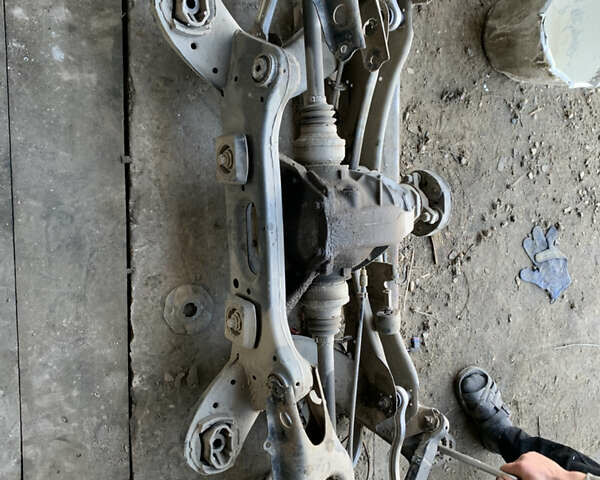 Черный Мерседес Е-Класс, объемом двигателя 2.2 л и пробегом 370 тыс. км за 12700 $, фото 17 на Automoto.ua