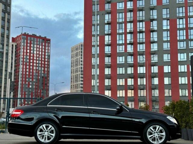 Черный Мерседес Е-Класс, объемом двигателя 1.8 л и пробегом 117 тыс. км за 13500 $, фото 6 на Automoto.ua