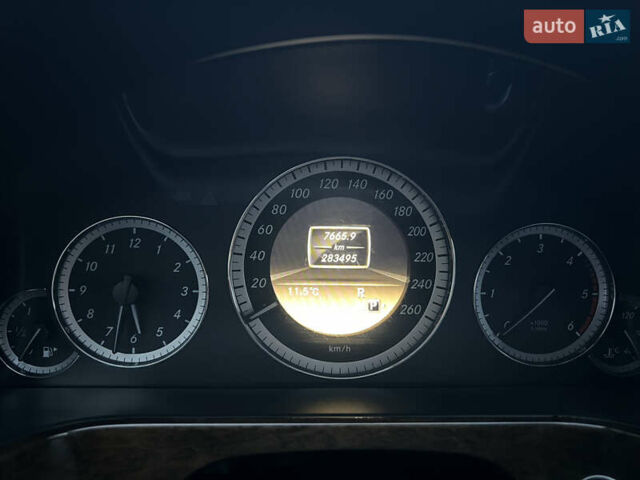 Черный Мерседес Е-Класс, объемом двигателя 2.14 л и пробегом 283 тыс. км за 12850 $, фото 24 на Automoto.ua