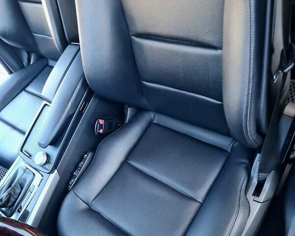 Черный Мерседес Е-Класс, объемом двигателя 1.8 л и пробегом 270 тыс. км за 11800 $, фото 14 на Automoto.ua