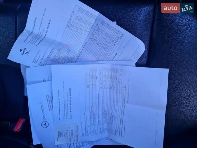 Черный Мерседес Е-Класс, объемом двигателя 1.8 л и пробегом 270 тыс. км за 11800 $, фото 22 на Automoto.ua