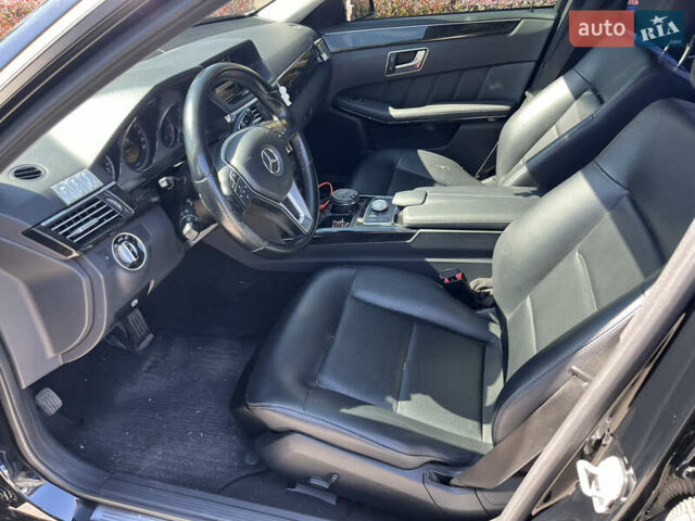 Чорний Мерседес Е-Клас, об'ємом двигуна 2.14 л та пробігом 334 тис. км за 13000 $, фото 13 на Automoto.ua