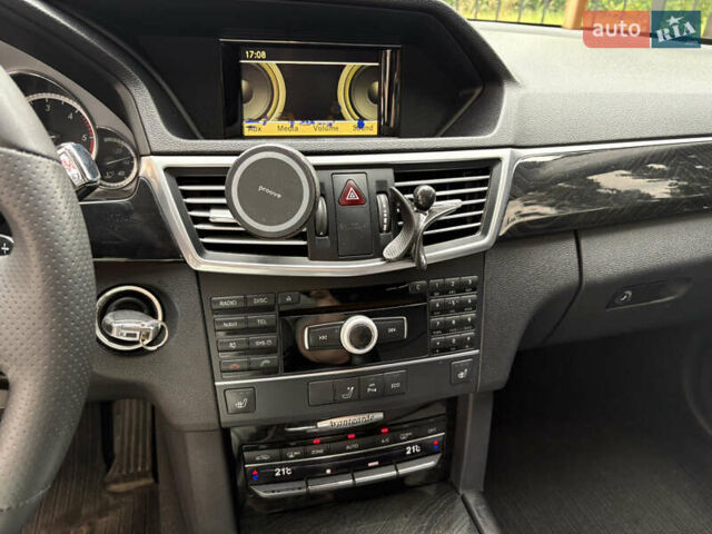 Чорний Мерседес Е-Клас, об'ємом двигуна 2.2 л та пробігом 393 тис. км за 14500 $, фото 19 на Automoto.ua