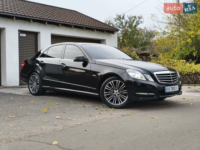Черный Мерседес Е-Класс, объемом двигателя 2.99 л и пробегом 293 тыс. км за 13500 $, фото 12 на Automoto.ua