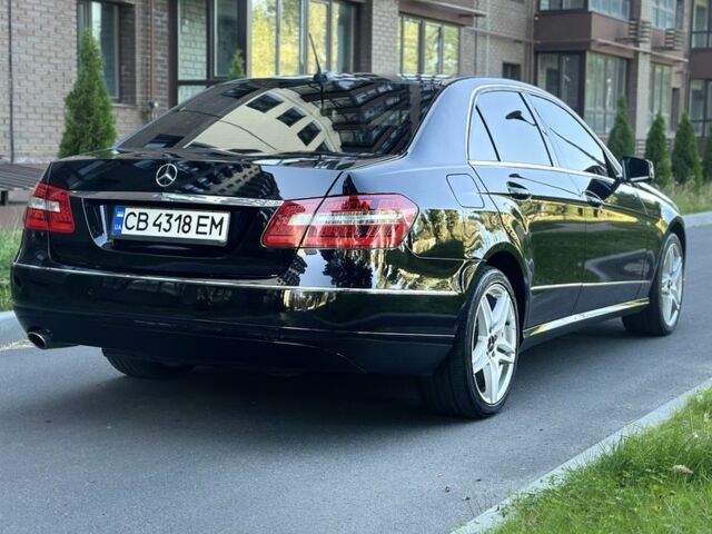 Чорний Мерседес Е-Клас, об'ємом двигуна 1.8 л та пробігом 258 тис. км за 12200 $, фото 3 на Automoto.ua