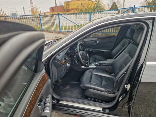 Черный Мерседес Е-Класс, объемом двигателя 1.8 л и пробегом 223 тыс. км за 9800 $, фото 7 на Automoto.ua