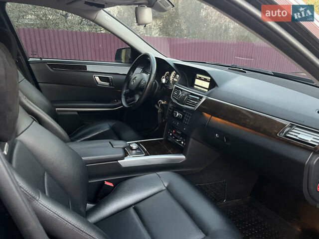 Черный Мерседес Е-Класс, объемом двигателя 2.14 л и пробегом 255 тыс. км за 14500 $, фото 33 на Automoto.ua