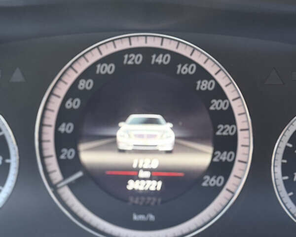 Мерседес Е-Клас 2012 у Вінниці на Automoto.ua Чорний Мерседес Е-Клас, об'ємом двигуна 1.8 л та пробігом 342 тис. км за 9600 $, фото 11 на Automoto.ua