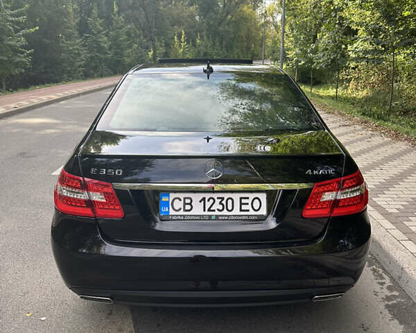 Чорний Мерседес Е-Клас, об'ємом двигуна 3.5 л та пробігом 130 тис. км за 16700 $, фото 3 на Automoto.ua
