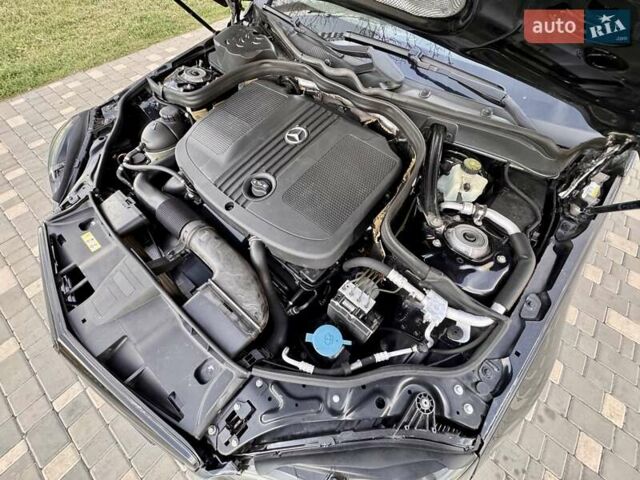 Чорний Мерседес Е-Клас, об'ємом двигуна 2.14 л та пробігом 337 тис. км за 11900 $, фото 81 на Automoto.ua