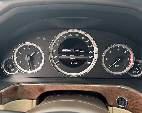 Черный Мерседес Е-Класс, объемом двигателя 2.99 л и пробегом 166 тыс. км за 20000 $, фото 14 на Automoto.ua