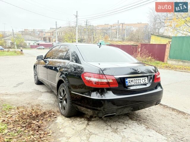 Чорний Мерседес Е-Клас, об'ємом двигуна 2.14 л та пробігом 500 тис. км за 15000 $, фото 22 на Automoto.ua