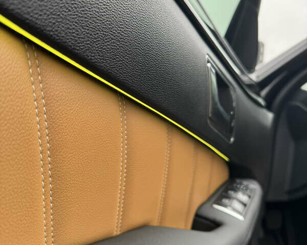 Черный Мерседес Е-Класс, объемом двигателя 2.2 л и пробегом 333 тыс. км за 13600 $, фото 30 на Automoto.ua