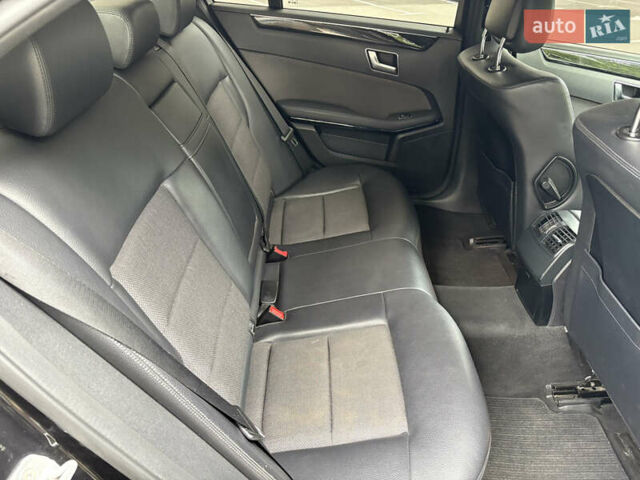 Чорний Мерседес Е-Клас, об'ємом двигуна 2.2 л та пробігом 393 тис. км за 14500 $, фото 12 на Automoto.ua