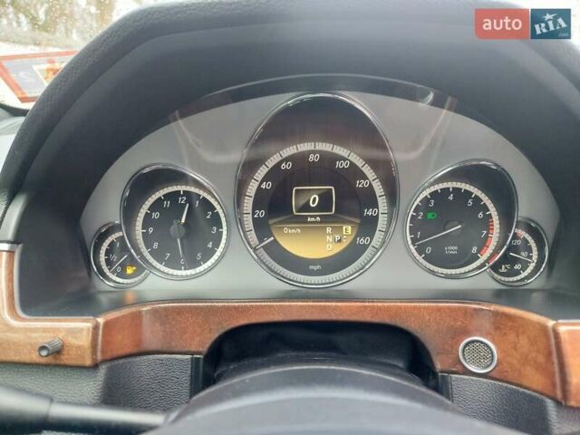 Черный Мерседес Е-Класс, объемом двигателя 3.5 л и пробегом 243 тыс. км за 16000 $, фото 11 на Automoto.ua