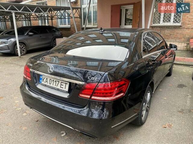 Черный Мерседес Е-Класс, объемом двигателя 2.14 л и пробегом 360 тыс. км за 15000 $, фото 1 на Automoto.ua