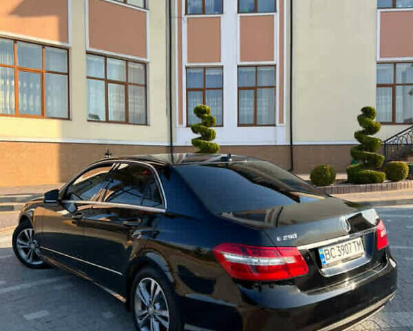 Мерседес Е-Класс 2013 в Дрогобыче на Automoto.ua Черный Мерседес Е-Класс, объемом двигателя 2.14 л и пробегом 298 тыс. км за 14000 $, фото 9 на Automoto.ua