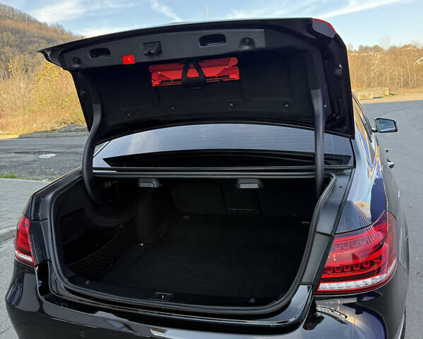 Черный Мерседес Е-Класс, объемом двигателя 2.2 л и пробегом 163 тыс. км за 19200 $, фото 63 на Automoto.ua