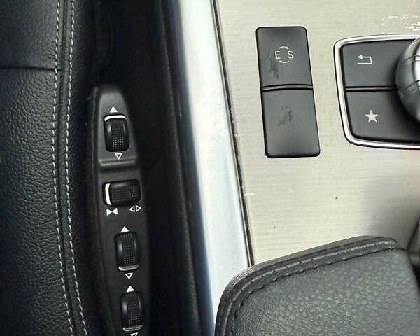 Черный Мерседес Е-Класс, объемом двигателя 2 л и пробегом 329 тыс. км за 13900 $, фото 33 на Automoto.ua