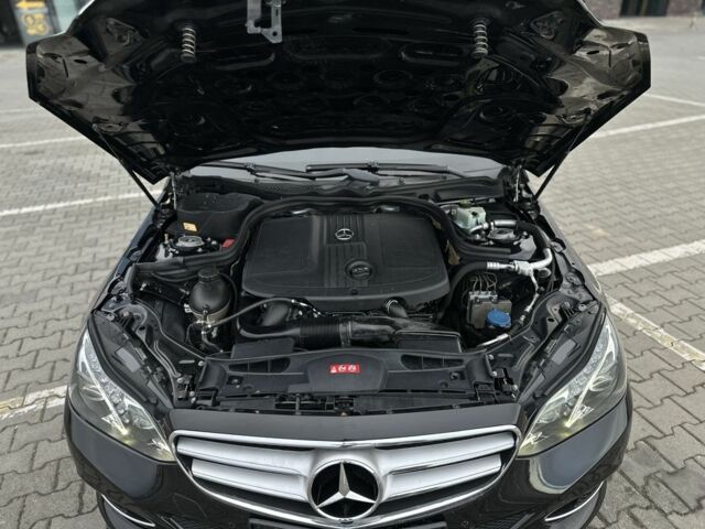 Чорний Мерседес Е-Клас, об'ємом двигуна 2.1 л та пробігом 300 тис. км за 14800 $, фото 8 на Automoto.ua