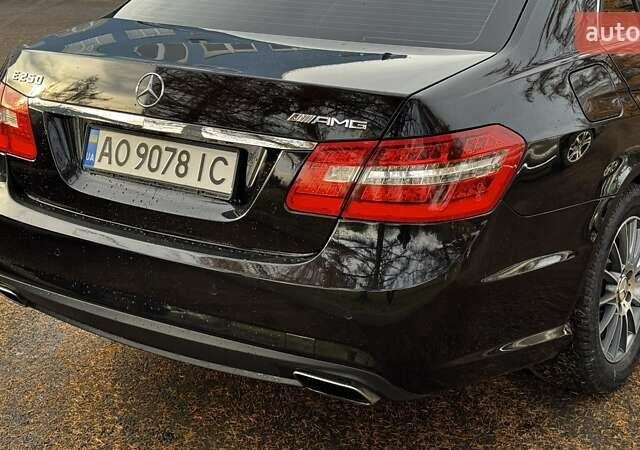 Чорний Мерседес Е-Клас, об'ємом двигуна 1.8 л та пробігом 235 тис. км за 14700 $, фото 2 на Automoto.ua