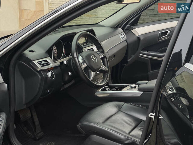 Чорний Мерседес Е-Клас, об'ємом двигуна 2 л та пробігом 329 тис. км за 13600 $, фото 15 на Automoto.ua