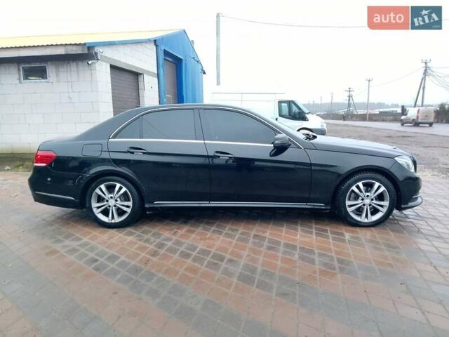 Черный Мерседес Е-Класс, объемом двигателя 2.14 л и пробегом 259 тыс. км за 13700 $, фото 3 на Automoto.ua