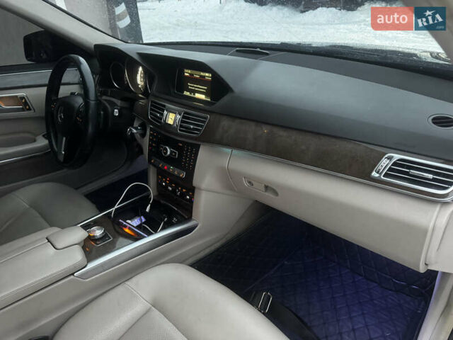 Черный Мерседес Е-Класс, объемом двигателя 2.14 л и пробегом 260 тыс. км за 16800 $, фото 22 на Automoto.ua