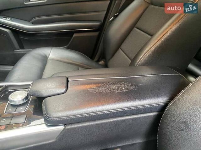 Черный Мерседес Е-Класс, объемом двигателя 2.14 л и пробегом 360 тыс. км за 15000 $, фото 7 на Automoto.ua