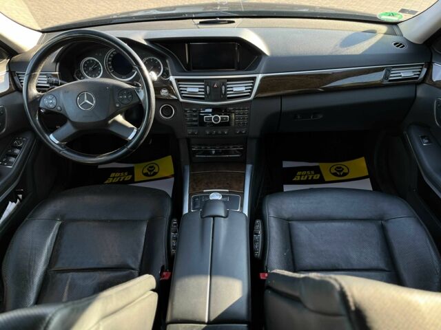 Чорний Мерседес Е-Клас, об'ємом двигуна 0 л та пробігом 254 тис. км за 18200 $, фото 9 на Automoto.ua