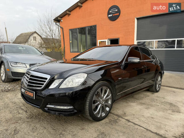 Чорний Мерседес Е-Клас, об'ємом двигуна 2.2 л та пробігом 277 тис. км за 12999 $, фото 2 на Automoto.ua
