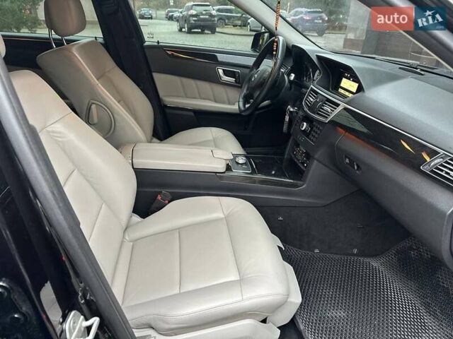 Черный Мерседес Е-Класс, объемом двигателя 2.2 л и пробегом 278 тыс. км за 12999 $, фото 23 на Automoto.ua