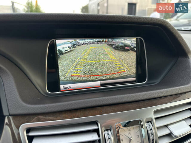 Черный Мерседес Е-Класс, объемом двигателя 2.2 л и пробегом 48 тыс. км за 23999 $, фото 42 на Automoto.ua