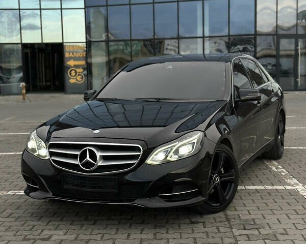Мерседес Е-Класс 2013 в Черновцах на Automoto.ua Черный Мерседес Е-Класс, объемом двигателя 2.2 л и пробегом 371 тыс. км за 15500 $, фото 6 на Automoto.ua