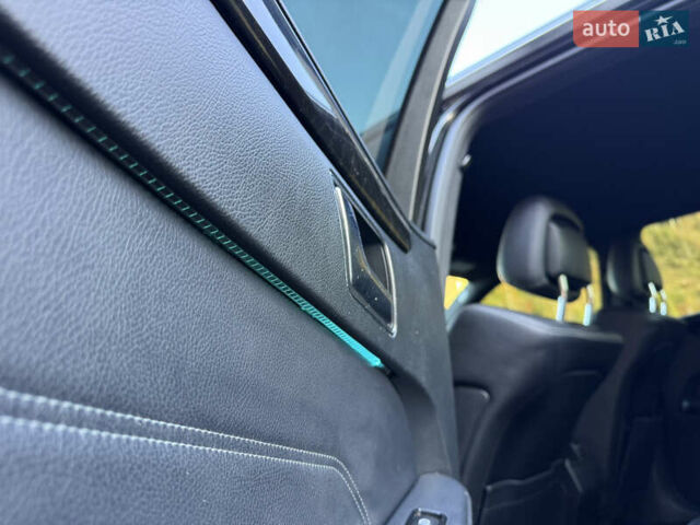 Черный Мерседес Е-Класс, объемом двигателя 2.1 л и пробегом 310 тыс. км за 17500 $, фото 26 на Automoto.ua