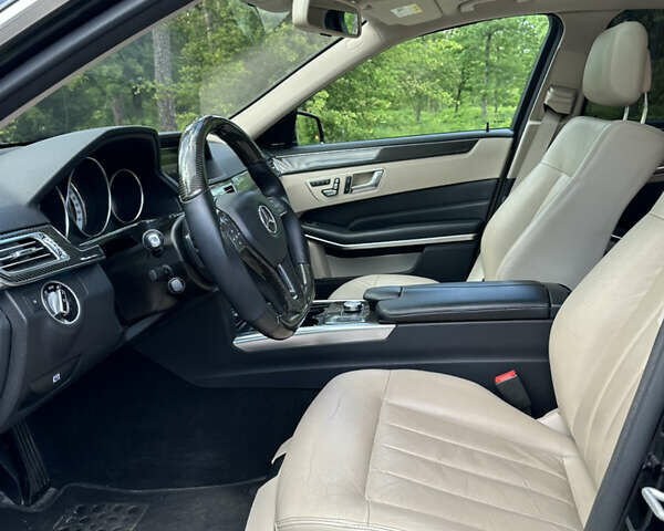 Черный Мерседес Е-Класс, объемом двигателя 3.5 л и пробегом 265 тыс. км за 18500 $, фото 12 на Automoto.ua