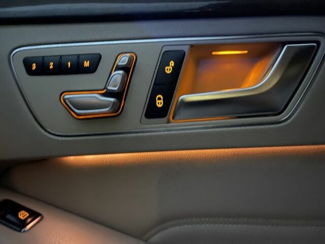 Чорний Мерседес Е-Клас, об'ємом двигуна 2.1 л та пробігом 360 тис. км за 10800 $, фото 14 на Automoto.ua